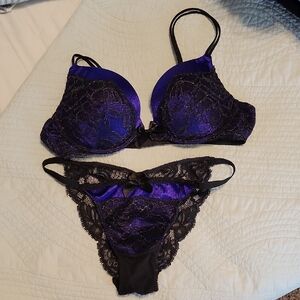 Victoria's Secret Purple and Black Lace Bra Set